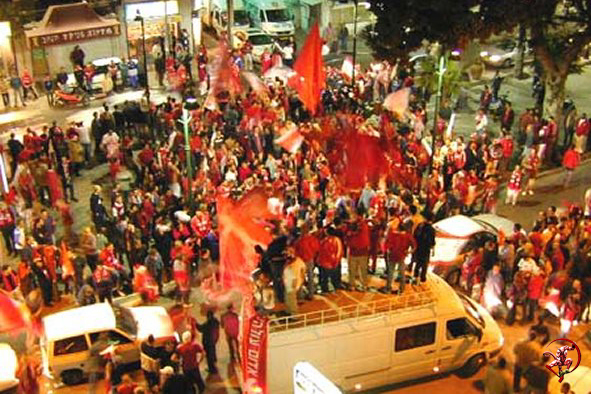 חגיגות בשד' ירושלים בעונת אירופה, 01/02
Celebrations in Jaffa after beating Chelsea, 2001/02